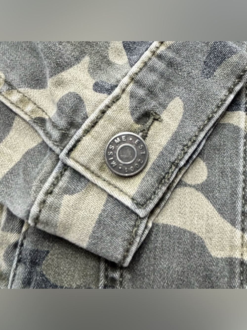 MISS ME CAMO JACKET • SIZE Small • STRETCH DENIM - Picture 7 of 13